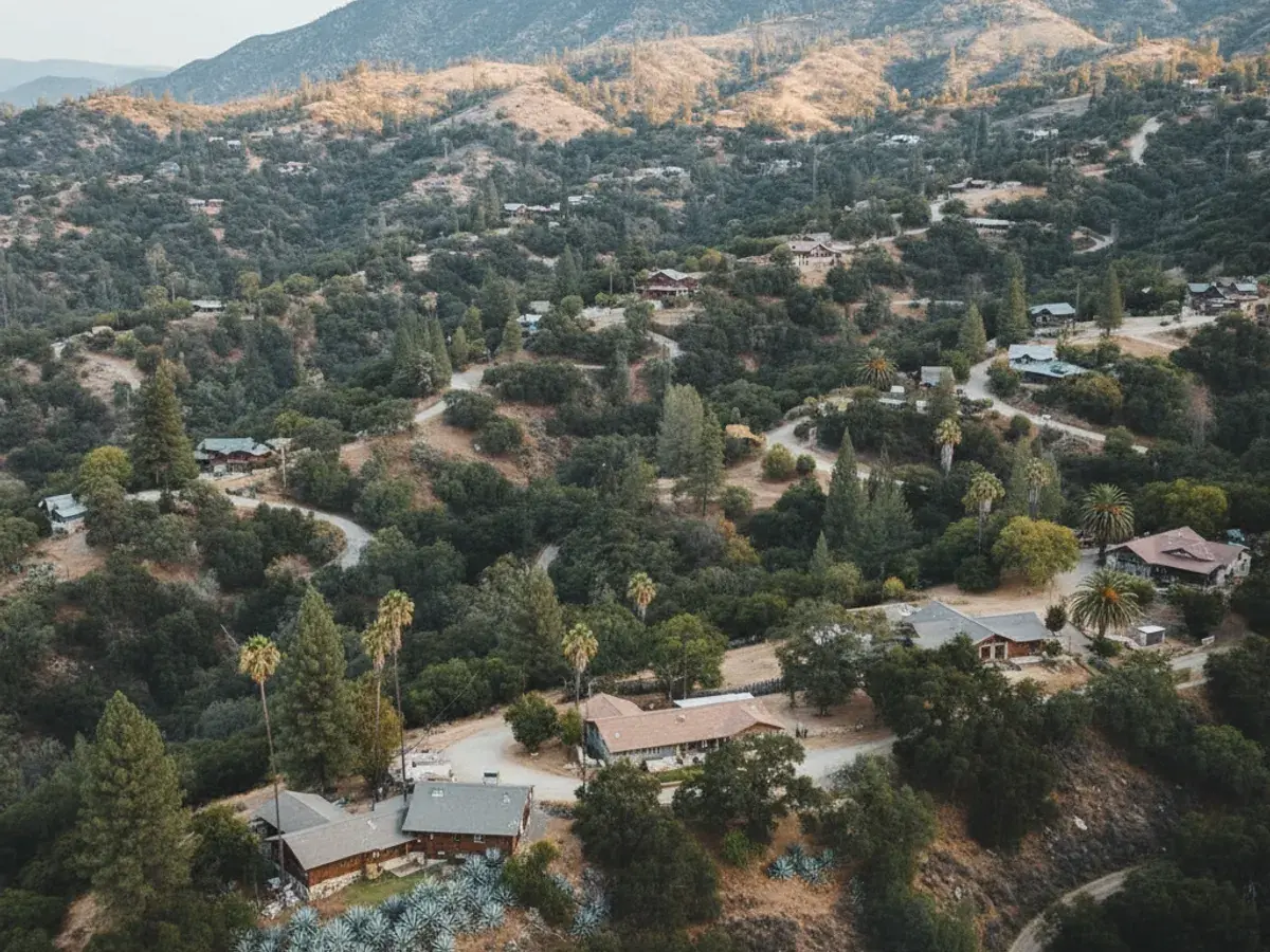 Mountain San Diego County neighborhood near Shelter Valley